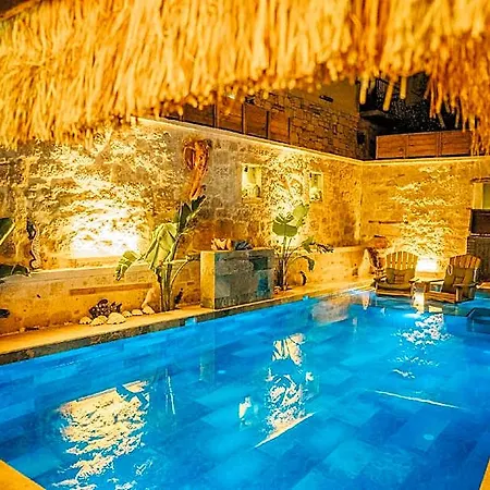 Suare Alacati Otel 5*