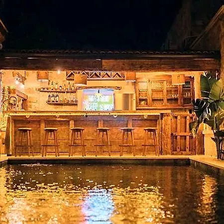 Suare Alacati Otel 5*